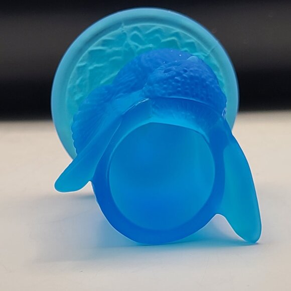 Vintage Westmoreland Blue Mist Satin Glass Owl Bird Toothpick Holder - Picture 10 of 12